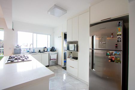 Apartamento à venda com 104m², 3 quartos e 2 vagas Apartamento à venda com 104m², 3 quartos e 2 vagasCozinha