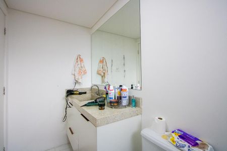 Apartamento à venda com 104m², 3 quartos e 2 vagas Apartamento à venda com 104m², 3 quartos e 2 vagasBanheiro Suíte