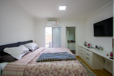 Apartamento à venda com 104m², 3 quartos e 2 vagas Apartamento à venda com 104m², 3 quartos e 2 vagasSuíte