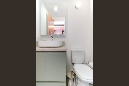 Studio para alugar com 27m², 1 quarto e sem vaga Studio para alugar com 27m², 1 quarto e sem vagaBanheiro Social