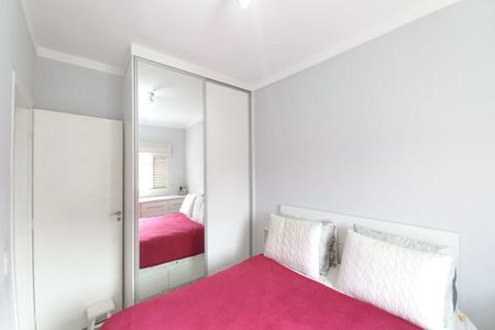 Casa à venda com 98m², 3 quartos e 3 vagas Casa à venda com 98m², 3 quartos e 3 vagasQuarto 3