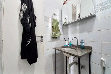 Casa à venda com 98m², 3 quartos e 3 vagas Casa à venda com 98m², 3 quartos e 3 vagasBanheiro