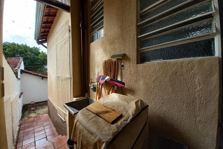 Casa à venda com 98m², 3 quartos e 3 vagas Casa à venda com 98m², 3 quartos e 3 vagasÁrea de Serviço