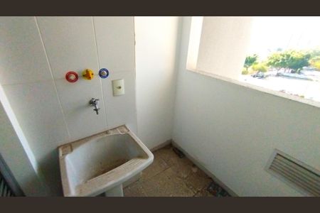 Apartamento à venda com 68m², 2 quartos e 1 vaga Apartamento à venda com 68m², 2 quartos e 1 vagaÁrea de serviço