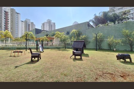 Apartamento para alugar com 125m², 3 quartos e 2 vagasÁrea comum - Playground