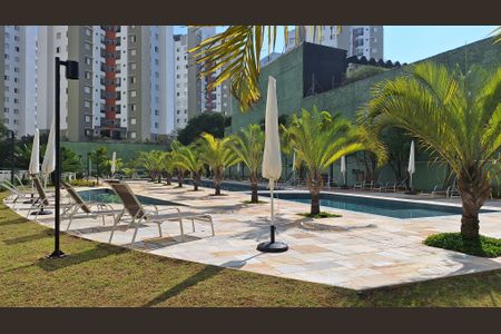 Apartamento para alugar com 125m², 3 quartos e 2 vagasÁrea comum - Piscina