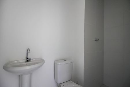 Apartamento à venda com 33m², 2 quartos e sem vagaBanheiro 