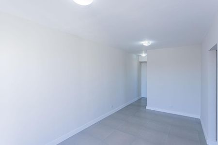 Apartamento à venda com 54m², 2 quartos e 1 vaga Apartamento à venda com 54m², 2 quartos e 1 vagaSala