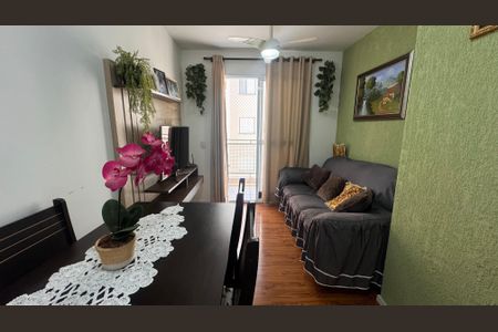 Apartamento à venda com 54m², 2 quartos e 1 vagaSala