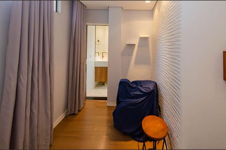 Casa à venda com 360m², 3 quartos e 4 vagasCasa 2 - Corredor