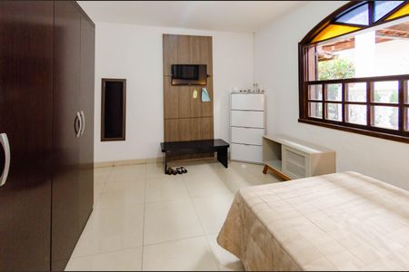 Casa à venda com 360m², 3 quartos e 4 vagasQuarto 2