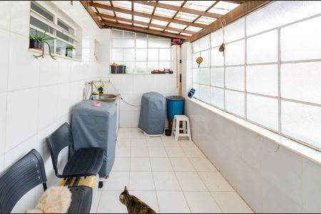 Casa à venda com 360m², 3 quartos e 4 vagasÁrea de serviço