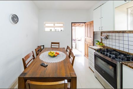 Casa à venda com 360m², 3 quartos e 4 vagasCozinha