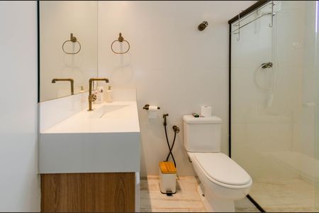 Casa à venda com 360m², 3 quartos e 4 vagasCasa 2 - Banheiro