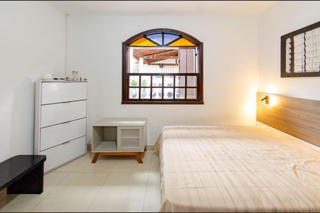 Casa à venda com 360m², 3 quartos e 4 vagasQuarto 2