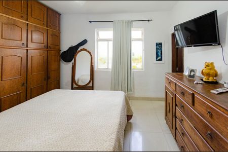 Casa à venda com 360m², 3 quartos e 4 vagasSuíte