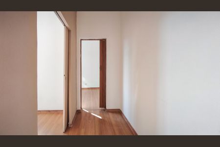 Apartamento à venda com 100m², 2 quartos e sem vagaCorredor