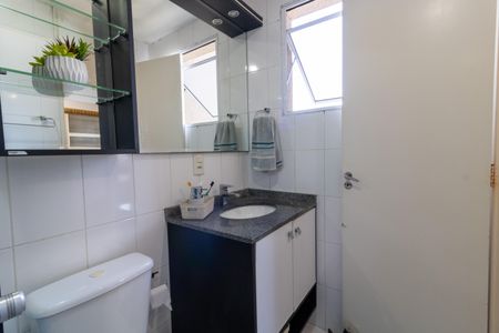 Apartamento à venda com 66m², 3 quartos e 2 vagasBanheiro da Suíte