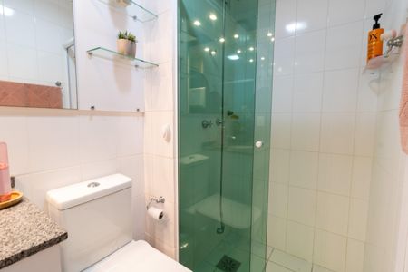 Apartamento à venda com 66m², 3 quartos e 2 vagasBanheiro Social