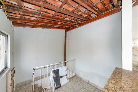 Apartamento à venda com 120m², 2 quartos e 1 vaga Apartamento à venda com 120m², 2 quartos e 1 vagaVaranda