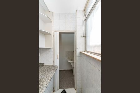 Apartamento à venda com 120m², 2 quartos e 1 vaga Apartamento à venda com 120m², 2 quartos e 1 vagaÁrea de Serviço