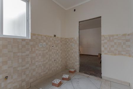 Apartamento à venda com 100m², 2 quartos e sem vagaCozinha
