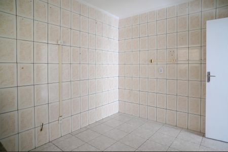 Casa à venda com 105m², 2 quartos e 2 vagas Casa à venda com 105m², 2 quartos e 2 vagasCozinha