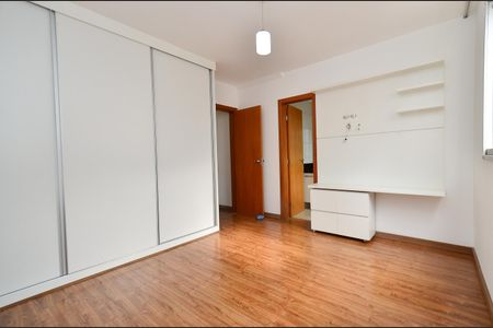 Apartamento para alugar com 98m², 3 quartos e 2 vagasSuite