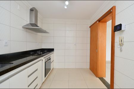 Apartamento para alugar com 98m², 3 quartos e 2 vagasCozinha