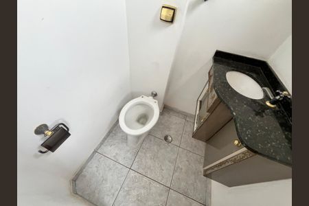 Apartamento à venda com 73m², 2 quartos e 1 vagaBanheiro de serviço