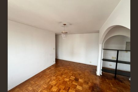 Apartamento à venda com 73m², 2 quartos e 1 vagaSala