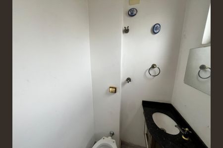 Apartamento à venda com 73m², 2 quartos e 1 vagaBanheiro de serviço