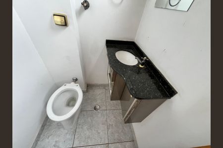 Apartamento à venda com 73m², 2 quartos e 1 vagaBanheiro de serviço