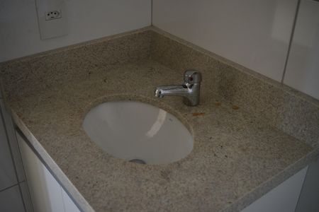 Apartamento para alugar com 67m², 2 quartos e 2 vagasBanheiro Social