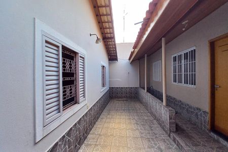 Casa à venda com 127m², 4 quartos e 3 vagasCorredor