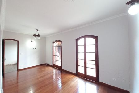 Casa à venda com 127m², 4 quartos e 3 vagasSala