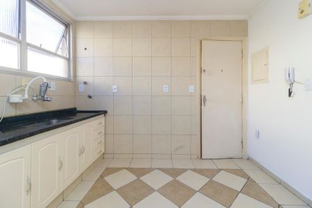 Apartamento para alugar com 66m², 2 quartos e 2 vagasCozinha