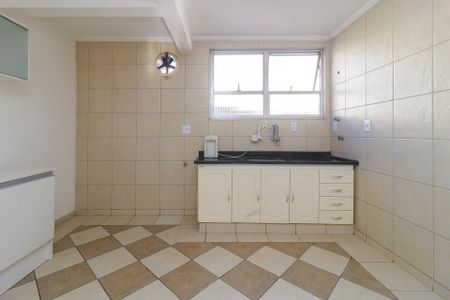 Apartamento para alugar com 66m², 2 quartos e 2 vagasCozinha