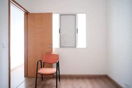 Casa à venda com 180m², 3 quartos e 4 vagasQuarto 2