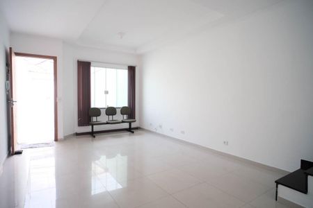 Casa à venda com 180m², 3 quartos e 4 vagasSala