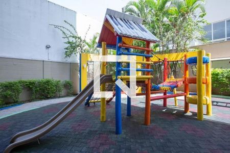 Apartamento à venda com 58m², 2 quartos e 1 vaga Apartamento à venda com 58m², 2 quartos e 1 vagaÁrea comum - Playground