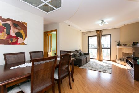 Apartamento para alugar com 220m², 4 quartos e 3 vagas Apartamento para alugar com 220m², 4 quartos e 3 vagasSala