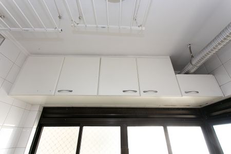 Apartamento para alugar com 220m², 4 quartos e 3 vagas Apartamento para alugar com 220m², 4 quartos e 3 vagasÁrea de Serviço