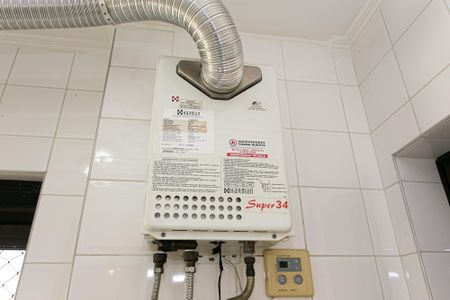 Apartamento para alugar com 220m², 4 quartos e 3 vagas Apartamento para alugar com 220m², 4 quartos e 3 vagasÁrea de Serviço - Aquecedor a Gás