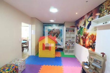 Apartamento para alugar com 220m², 4 quartos e 3 vagas Apartamento para alugar com 220m², 4 quartos e 3 vagasÁrea comum - Brinquedoteca