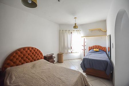 Casa à venda com 541m², 4 quartos e 2 vagasSuíte 2