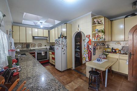 Casa à venda com 541m², 4 quartos e 2 vagasCozinha