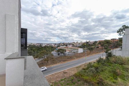 Apartamento à venda com 100m², 2 quartos e 1 vagaCobertura - Vista
