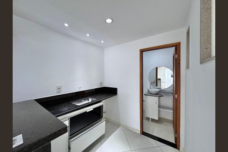 Casa de condomínio para alugar com 387m², 4 quartos e 2 vagas Casa de condomínio para alugar com 387m², 4 quartos e 2 vagasCobertura