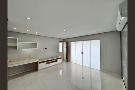 Casa de condomínio para alugar com 387m², 4 quartos e 2 vagas Casa de condomínio para alugar com 387m², 4 quartos e 2 vagasSuite 1 Master